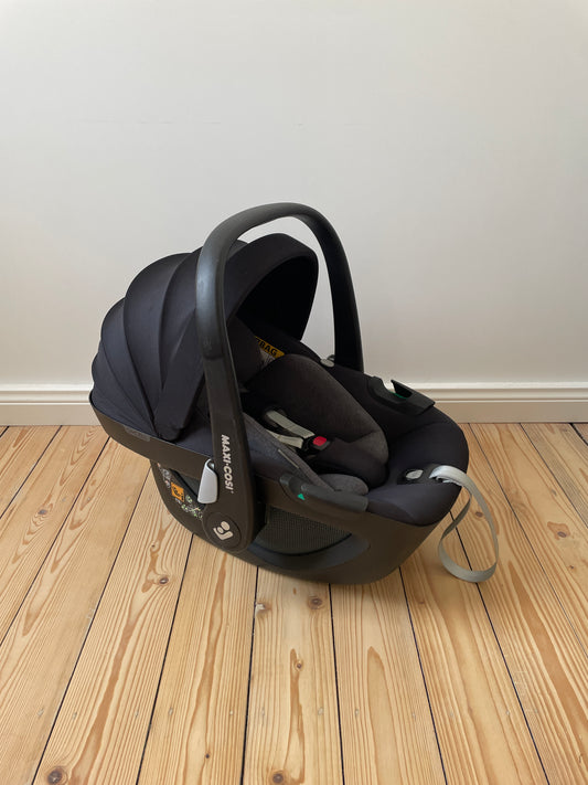 Maxi Cosi - Pebble 360 + FamilyFix 360 set