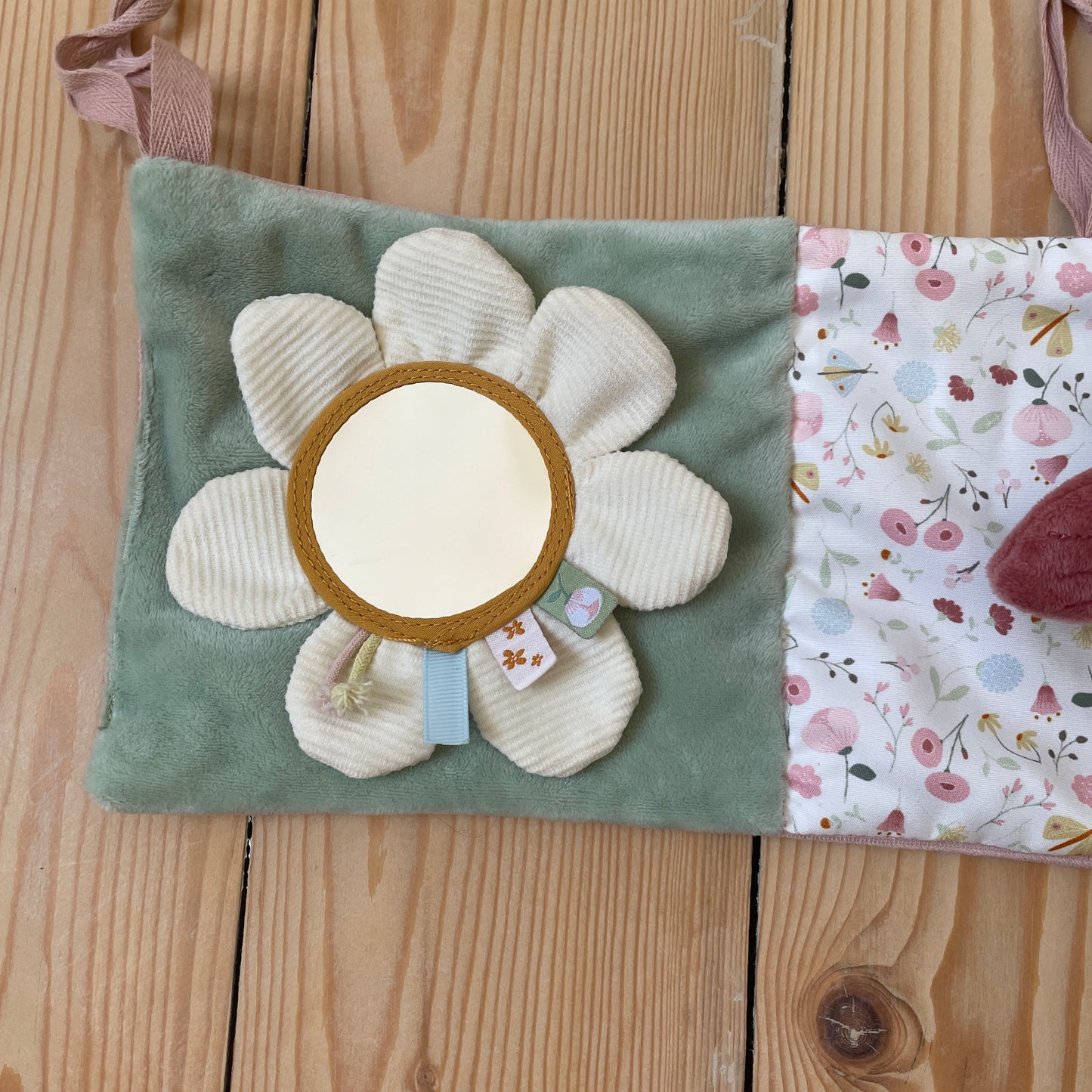 Little Dutch - Activiteiten boxhanger